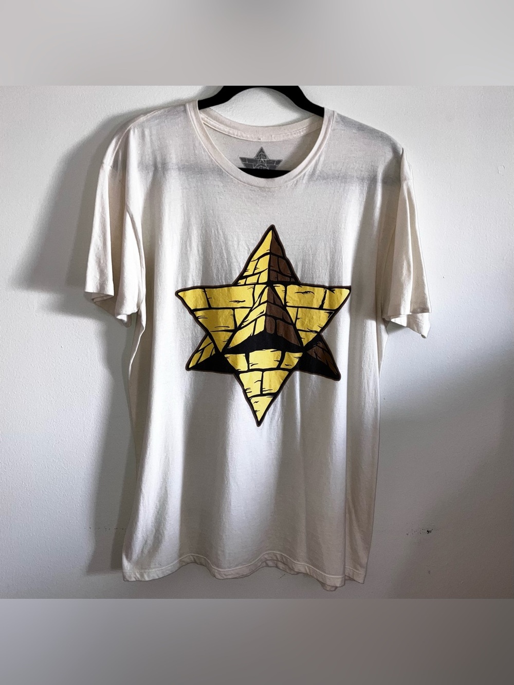 Pyramid Country T-Shirt